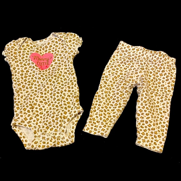 ***SOLD***Cute Cheetah print 2 piece set - Picture 1 of 1